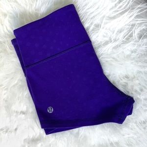 LULULEMON Wunder Under Shorts - Purple